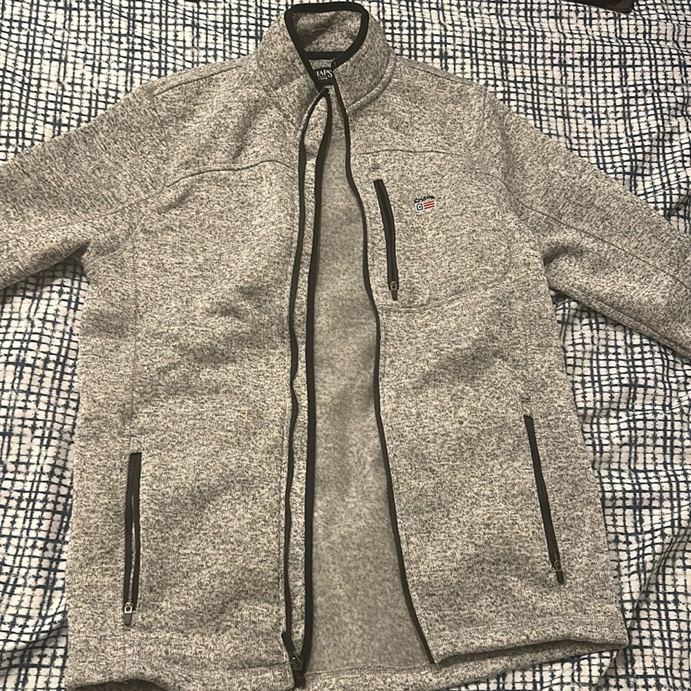 Chaps zip up jacket. 3 pockets. Has tag on it but no price tag. Like New.